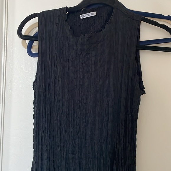 Zara black midi dress, bought June 2023, side M, worn once. Excellent condition! - Picture 4 of 4